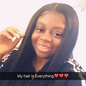 Meet your Posher, Andrea